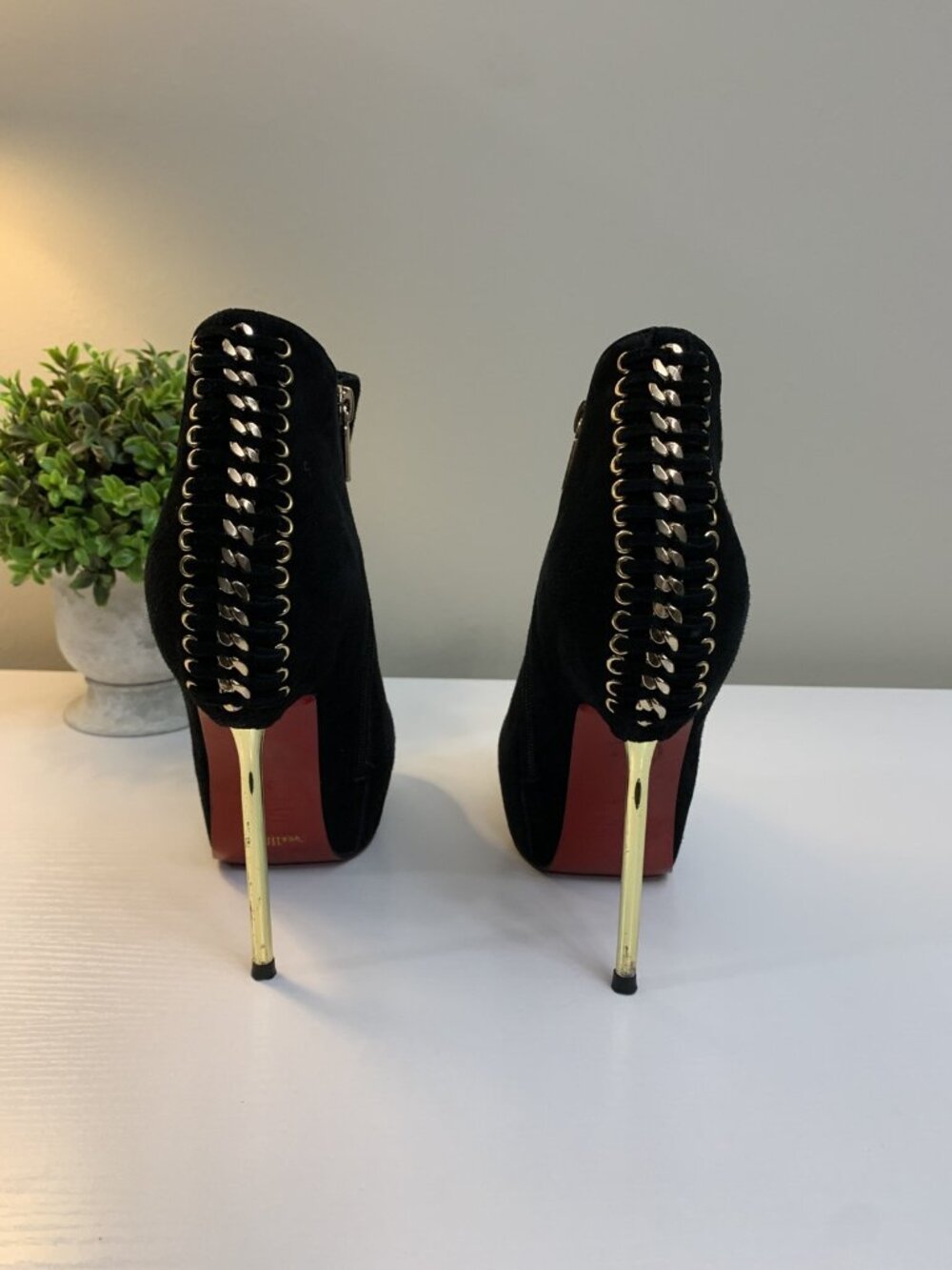 Sasha Fabiani Black Suede Platform Gold Stiletto Booties Gently Used US8.5/EU39 - Picture 3 of 11